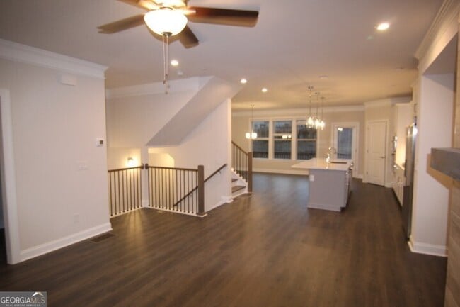 Building Photo - 1329 Rosen Rd