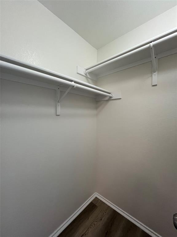 Building Photo - 3016 Aftonshire Way
