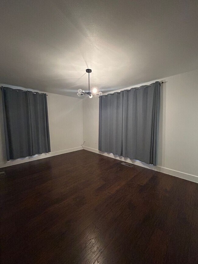 Building Photo - Charming 3-Bed Home in Bella Vista, AR