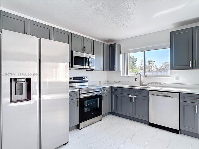 Building Photo - 4487 Pocatella Ave