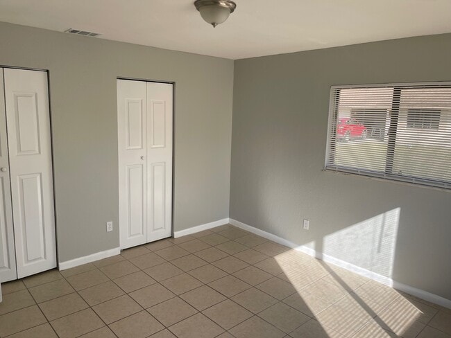 Building Photo - 507 Jackson St