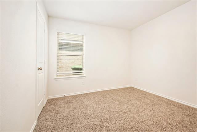 Building Photo - 941 Fueller Dr