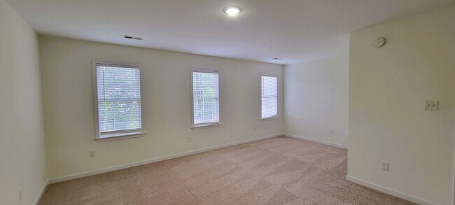 Building Photo - 12351 Grove Pl