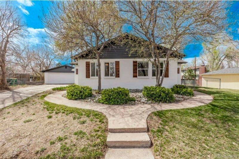 Building Photo - 6137 Sterne Cir