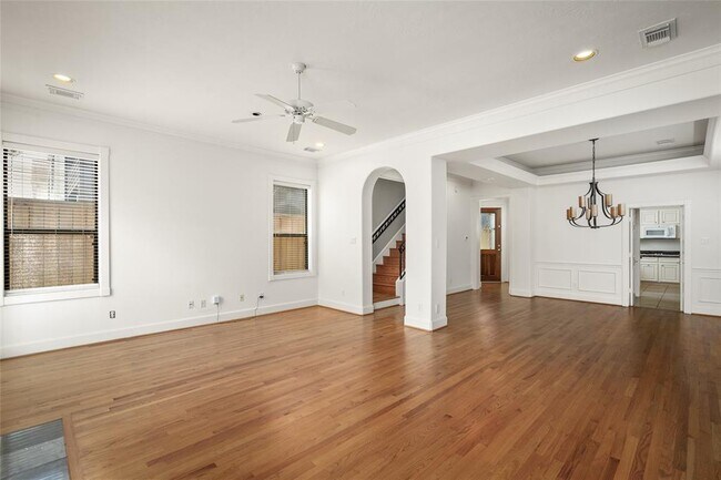 Building Photo - 2119 Park St