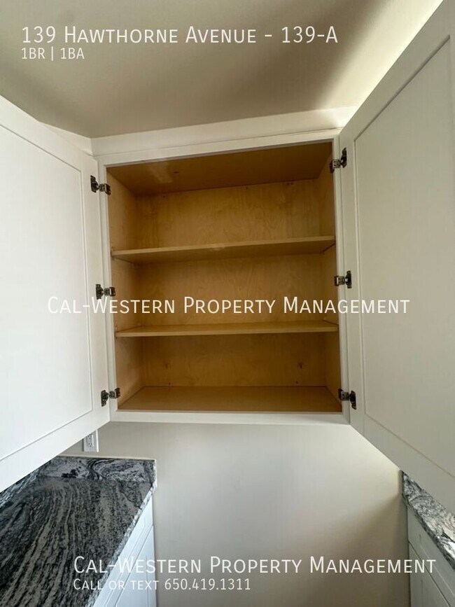 Building Photo - 139 Hawthorne Ave