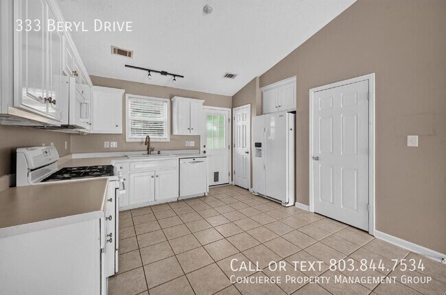 Building Photo - 333 Beryl Dr