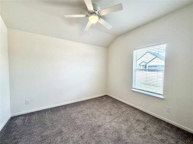 Building Photo - 4910 Dry Creek Rd