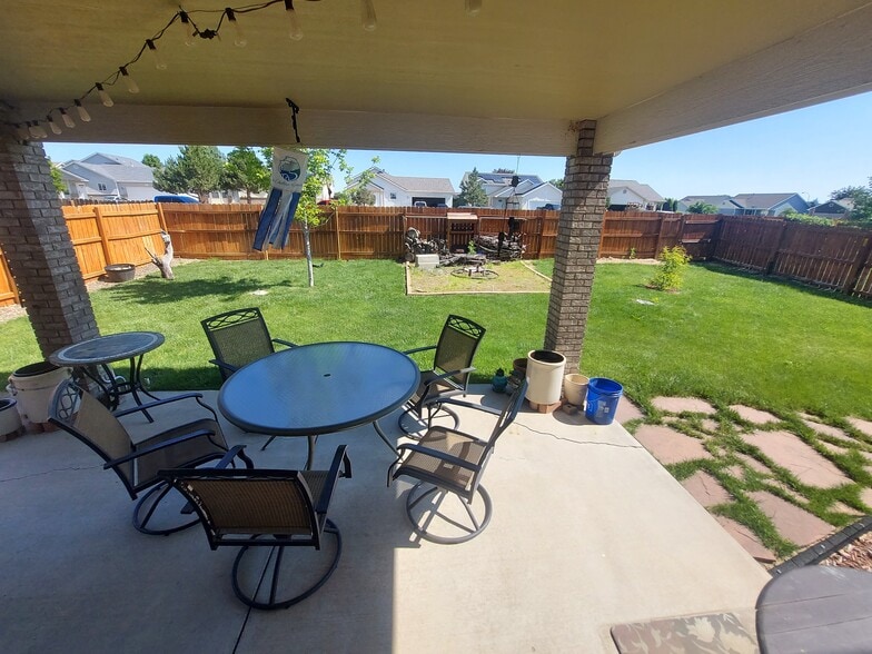 Building Photo - 4019 Maverick Ln