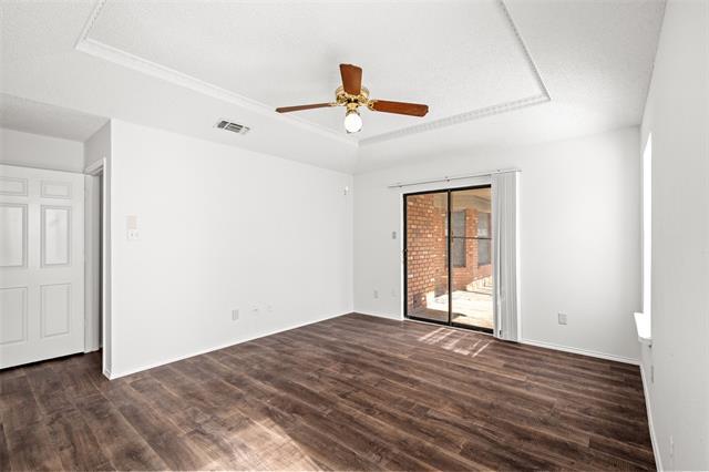 Building Photo - 4845 Barberry Dr