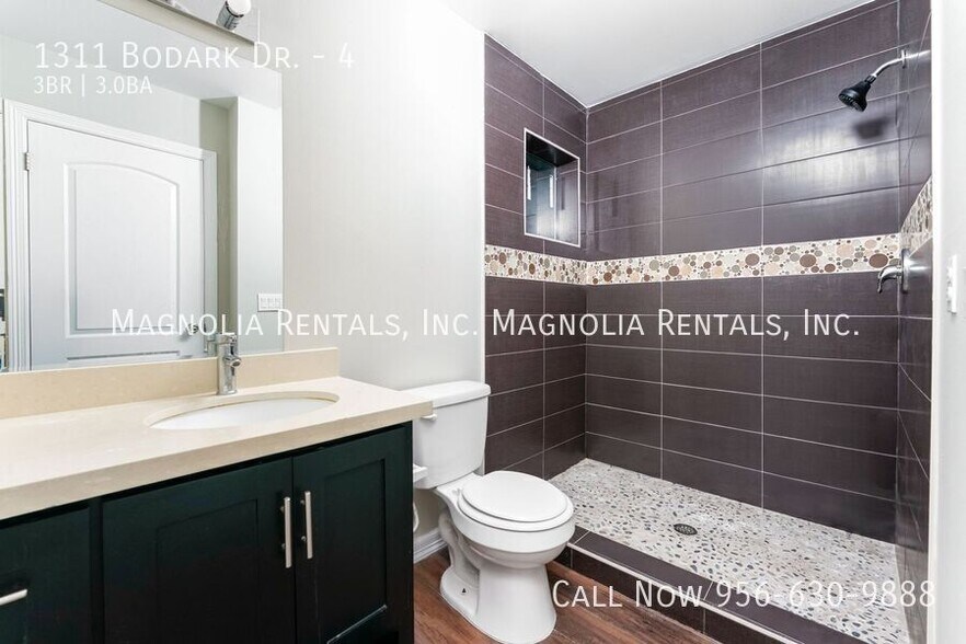 Building Photo - 1311 Bodark Dr