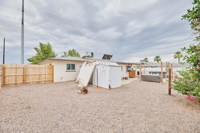 Building Photo - 5410 E University Dr