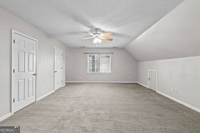 Building Photo - 255 Woodstream Dr