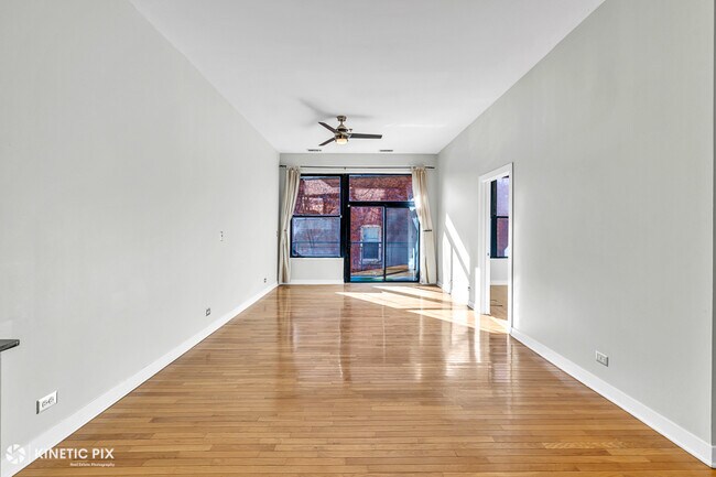 Building Photo - 1 S Leavitt St