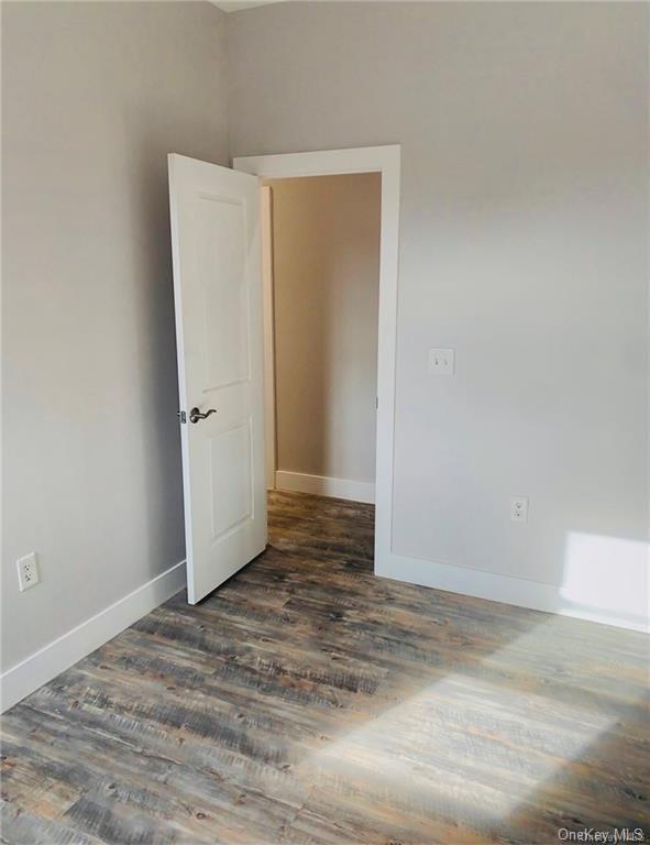 Building Photo - 25 W Hartsdale Ave