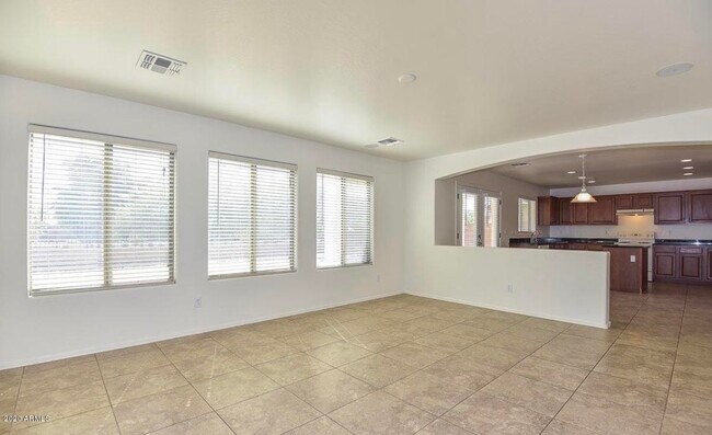 Building Photo - 11383 N 161st Ln