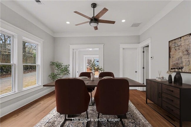 Building Photo - 202 Lansdowne Ave