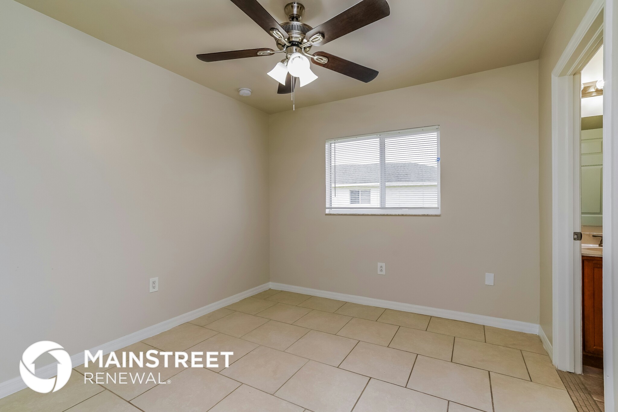 Building Photo - 427 Vanetta Dr