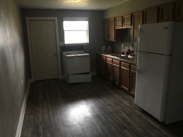 Building Photo - 1362 Pitkin Rd