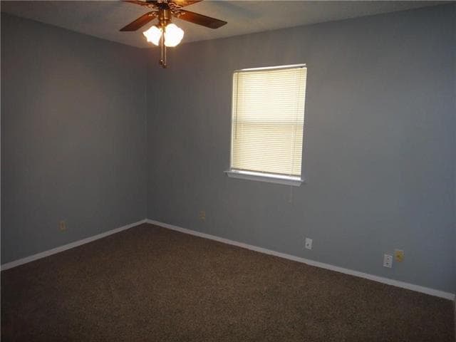 Building Photo - 754 Patricia Dr