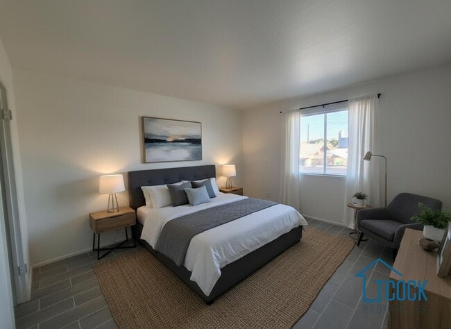 Interior Photo - Pacifica Manor