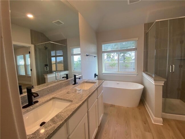 Building Photo - 104 Periwinkle Ln