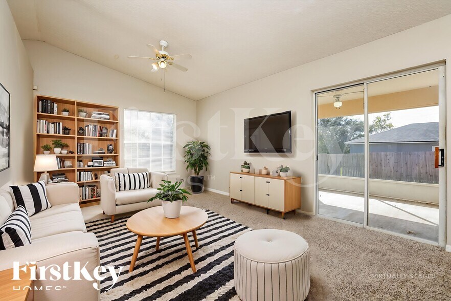 Building Photo - 2059 Gallagher Ave