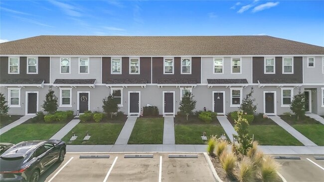 Building Photo - 16642 San Nicola Pl