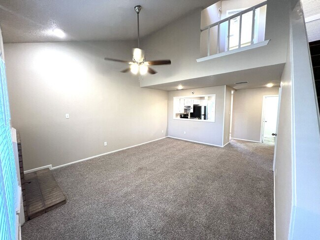 Building Photo - **BEAUTIFUL WHISPERWOOD COMMUNITY CONDO**