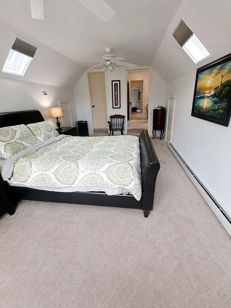 Primary Bedroom - 5 Horseshoe Ln
