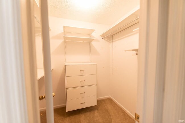 Building Photo - 604 W Soutar Dr