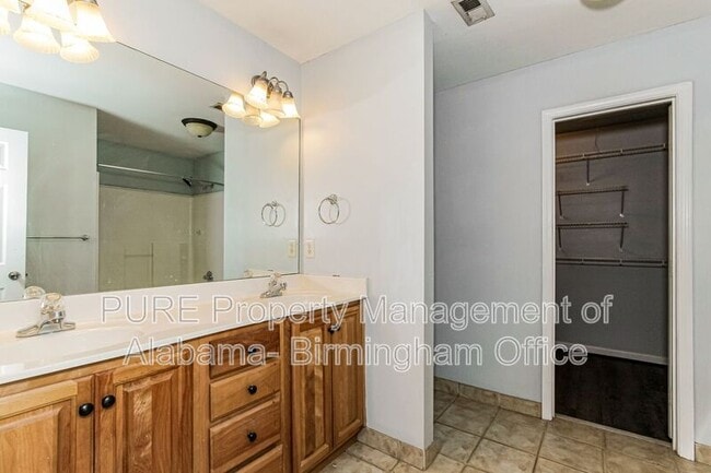 Building Photo - 453 Tocoa Rd