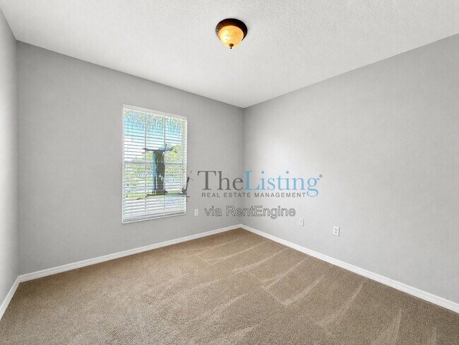 Building Photo - 11525 Declaration Dr