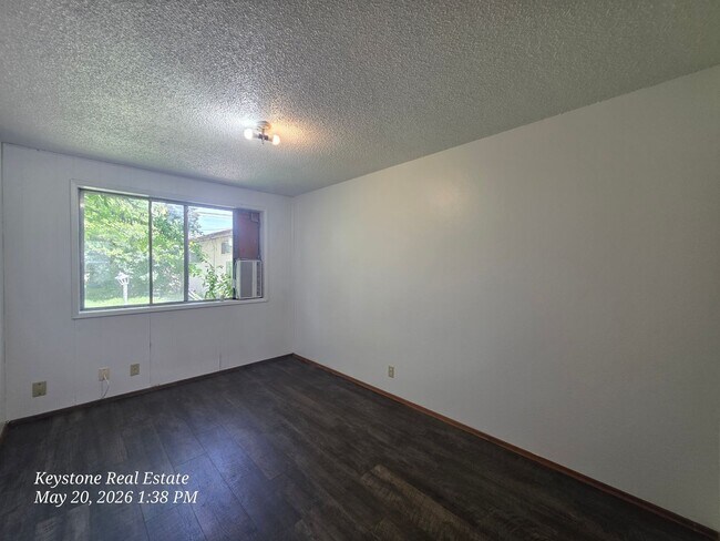 Building Photo - Charming 1 bed 1 bath