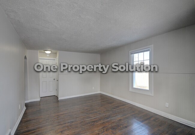 Building Photo - 2642 Clay St