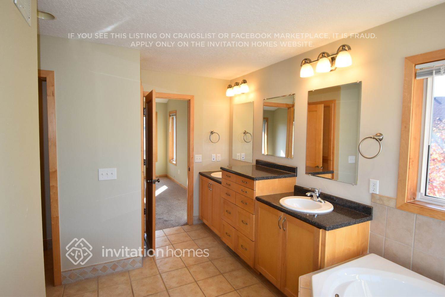 Building Photo - 12620 Avocet St NW