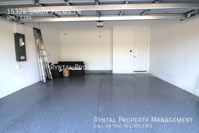 Building Photo - 15324 Shady Palms Ln