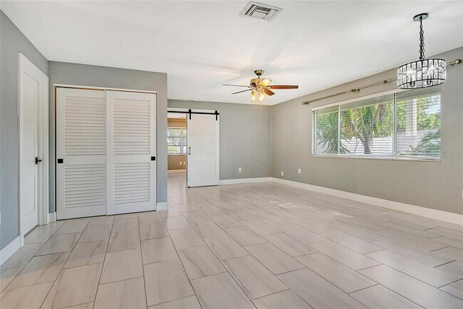 Building Photo - 2332 Canalbluff Pl