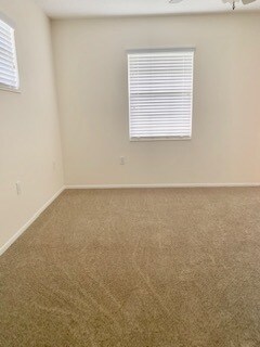 Building Photo - 419 Duchess Ct