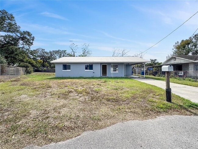 Building Photo - 517 3rd Ct SW