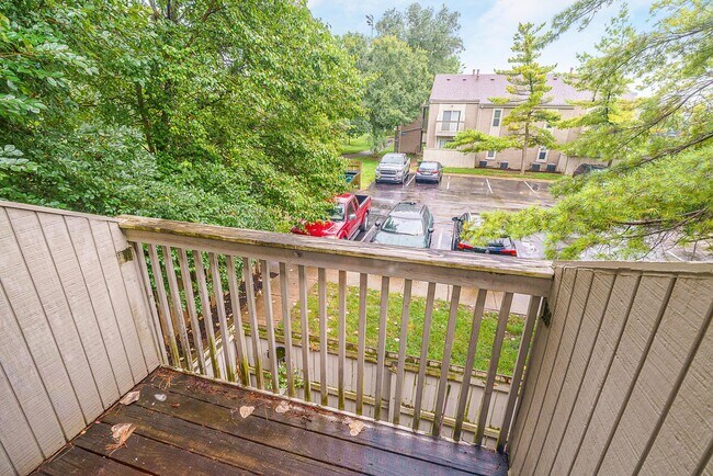 Building Photo - 945 Quay Ave