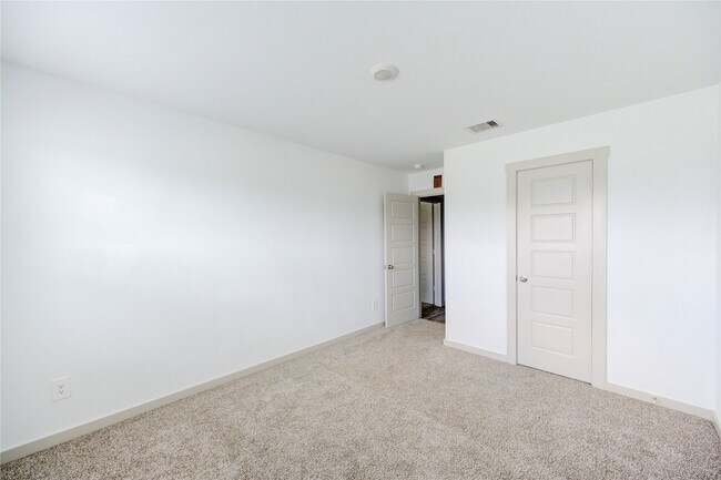 Building Photo - 1826 Sandy Trail Ln