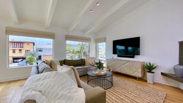 Building Photo - 1600 Ocean Dr