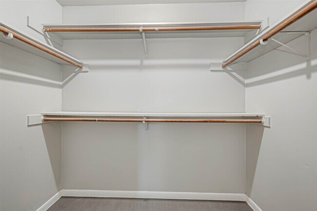 Building Photo - 4302 Wildacres Dr