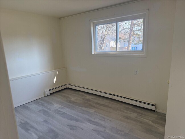 Building Photo - 53 King Rd