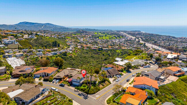 Building Photo - 416 S La Esperanza