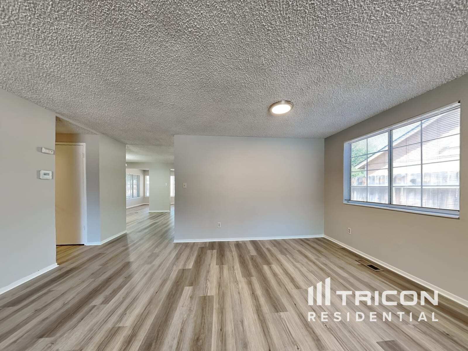 Building Photo - 2878 Goldy Way