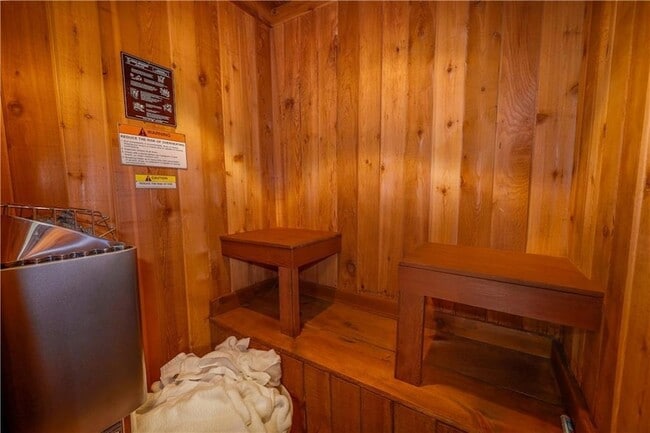 Building Photo - 5997 Warpath Rd