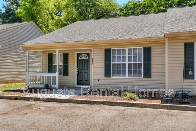 Building Photo - 109 Kelly Dr