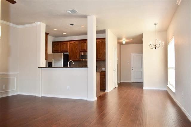 Building Photo - 5924 Round Up Ln